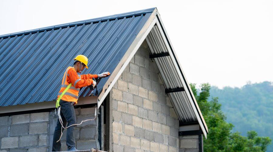 Expert top industrial roofings services in Mereta, TX